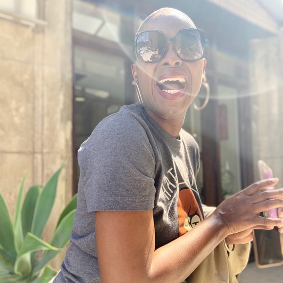 Meet your Posher, Jehan - Picture 2 of 5